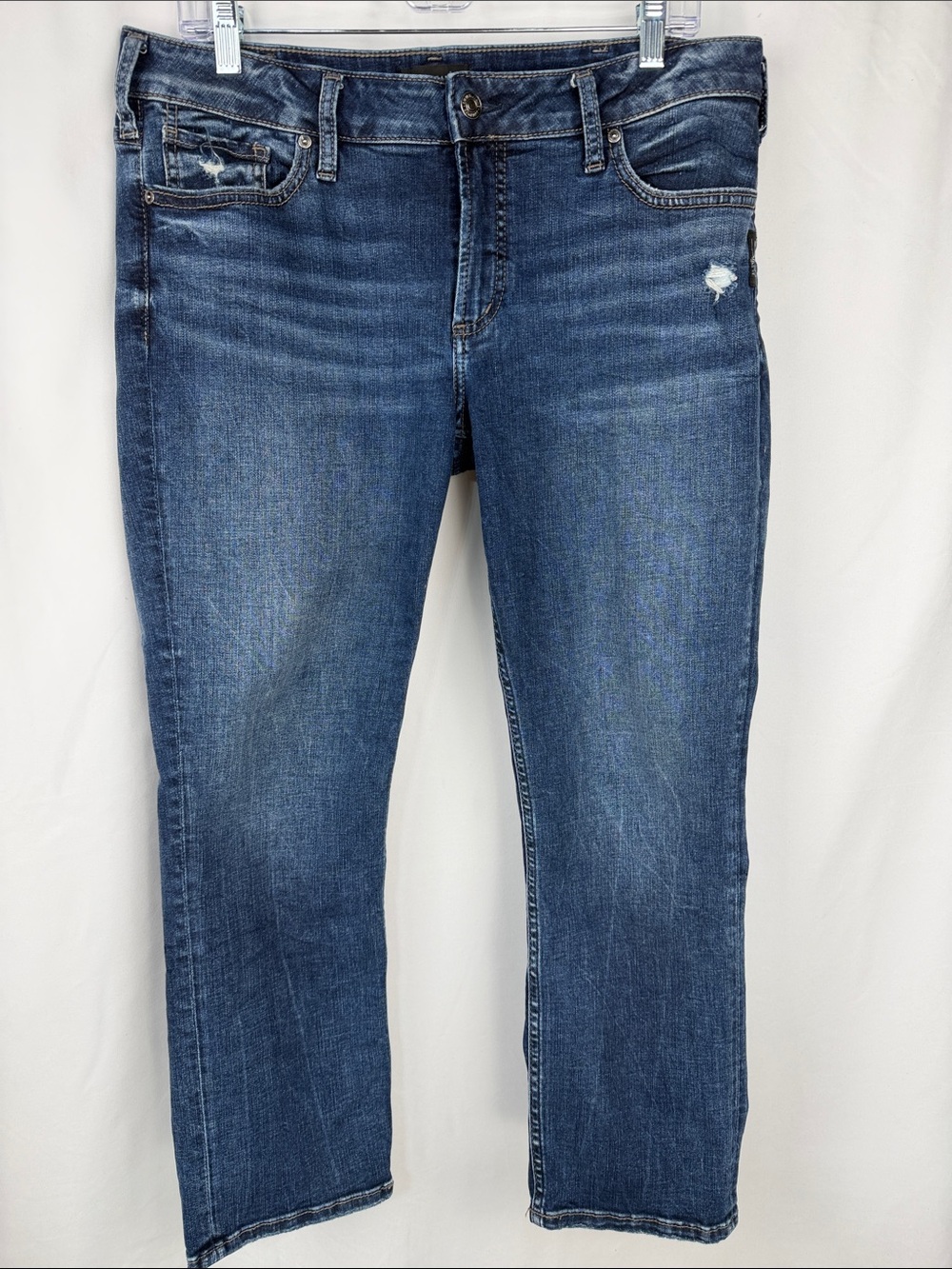 Silver Jeans Co. Elise Distressed Capri Jeans – Size 32